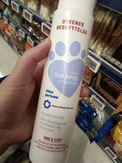 Dyre shampoo fra dyrernes beskyttelse indeholder MSG tilsætningsstof