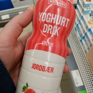 Yoghurt drik jordbær indeholder MSG tilsætningsstoffer